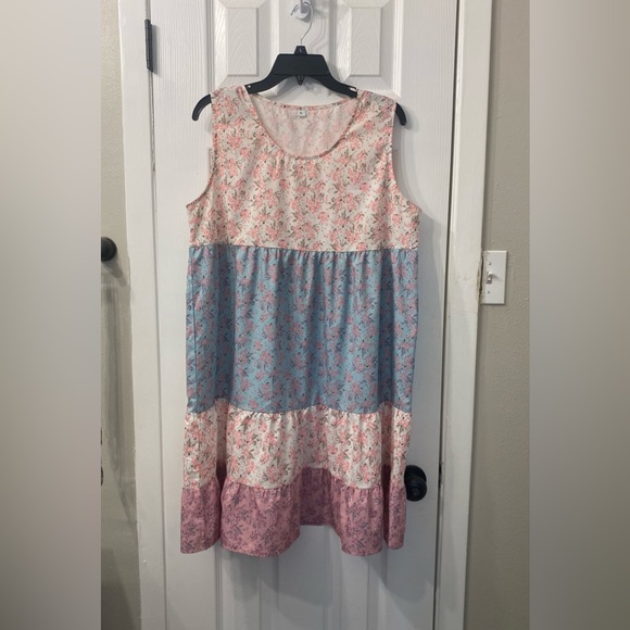 Dresses & Skirts - NWOT Sz XL Tiered Sundress